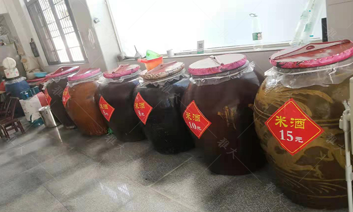 11-16王姐釀的酒口感好，種類多