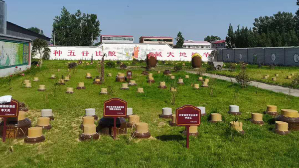 建”拙匠園”種酒基地，依托全自動釀酒設(shè)備打造特色窖藏酒坊！