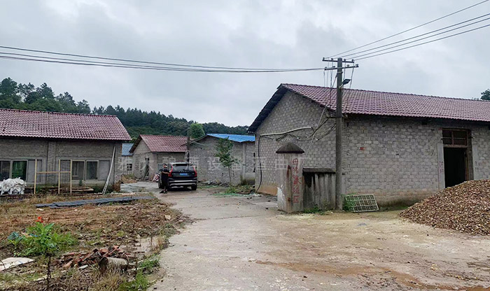 新手開酒廠必看：5步搞定選址、小投入啟動(dòng)、合法經(jīng)營(yíng)與銷售渠道！ 2