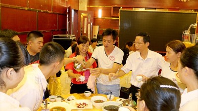 在農(nóng)村開(kāi)小型燒酒設(shè)備酒坊的基本流程有哪些 大概投資多少錢(qián)？