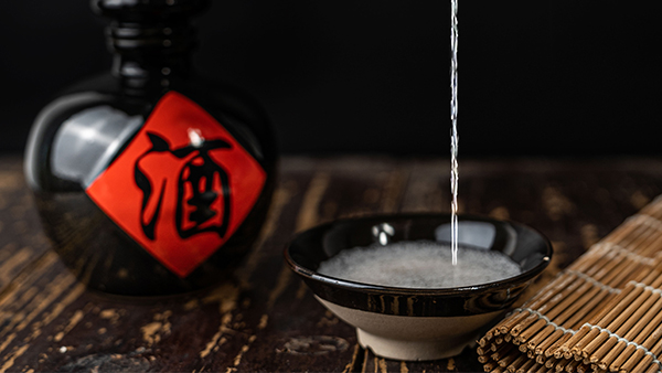 從谷物到美酒，探尋白酒蒸餾設(shè)備釀酒7個過程的奧妙！