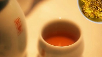 菊花酒怎么做？雅大釀酒設(shè)備教你釀造菊花糯米酒！