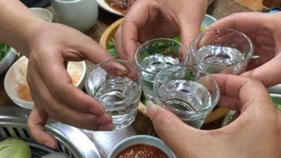 全自動釀酒設(shè)備：過年喝酒的6大理由！句句戳心……