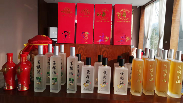 引進(jìn)燒酒設(shè)備做葛根酒，優(yōu)化葛根產(chǎn)業(yè)鏈，鋪就“致富”路