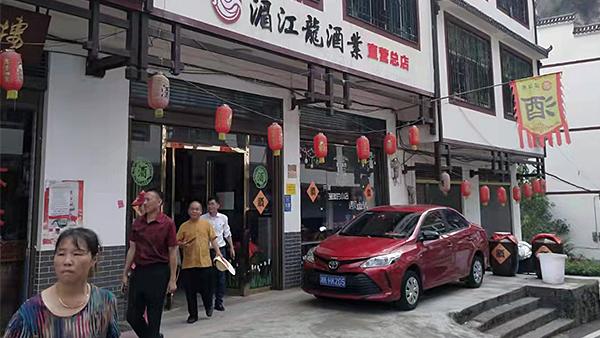 開一個(gè)小酒坊投入多少？新手開酒坊釀酒設(shè)備怎么選？
